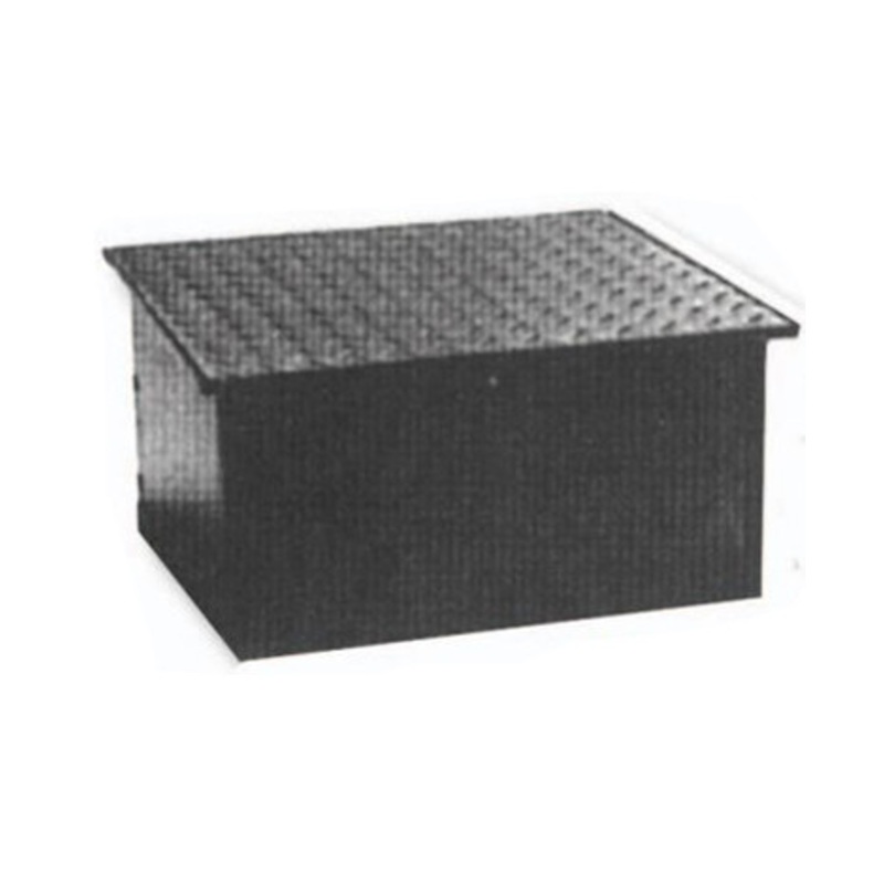 Morrison Bros 424—0100 AM 24” x 24” Square Manhole Four Sides & w/ Cover