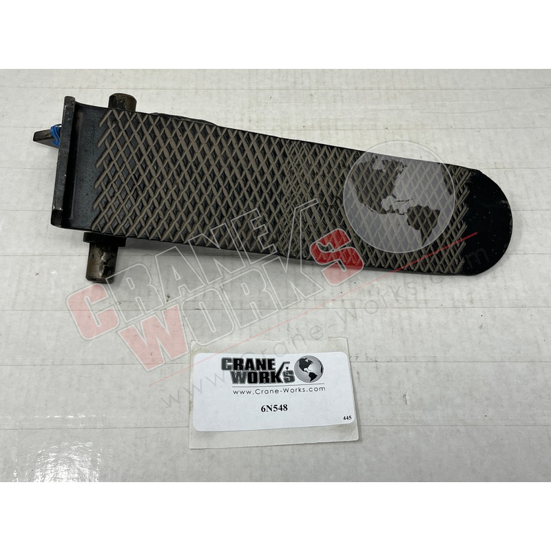 6N548 | New Pedal Weldment|13″ x 5.5″ x 6.5″