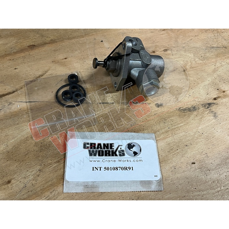 5010870R91 | New Low Press Fuel Pump