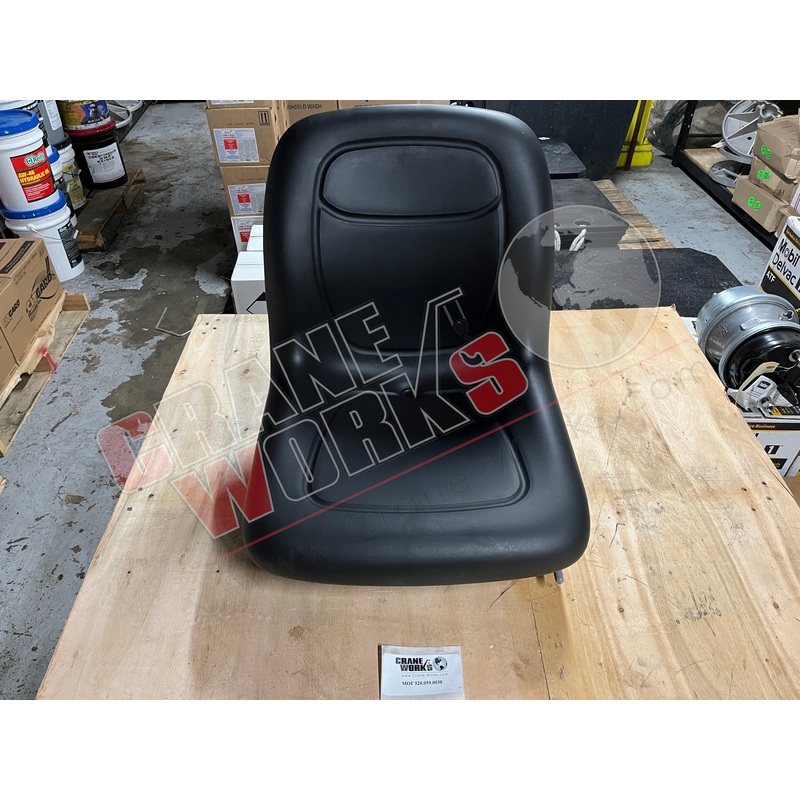 520.059.0030 | New Seat, Moffet M50