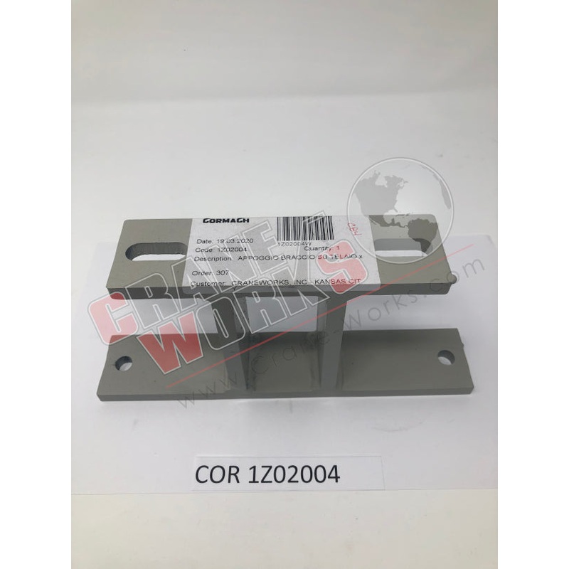 1Z02004 | NEW CARPENTRY/BRACKET