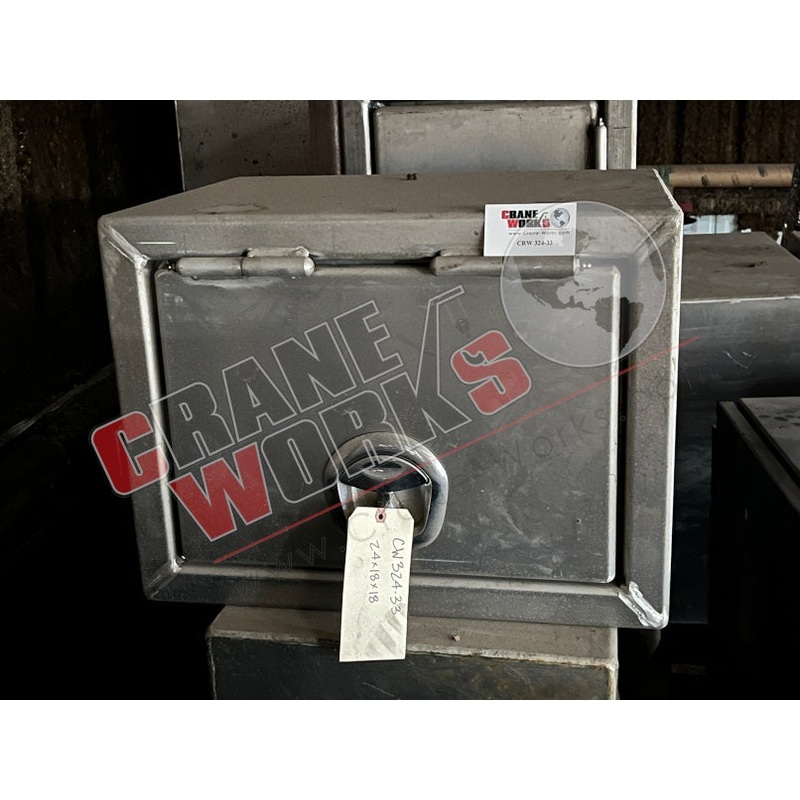 324-33 | NEW 24X18X18 ALUMINUM TOOL BOX