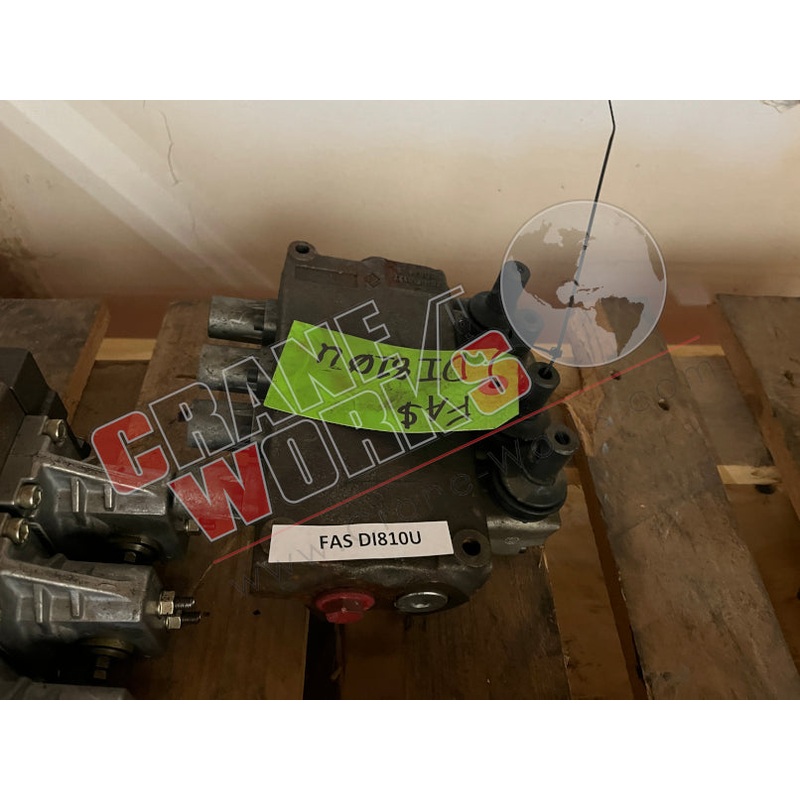 DI810U | USED DISTRIBUTOR, COMPLETE