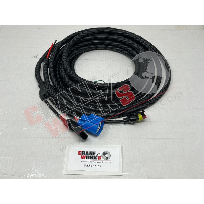 IE2123 | NEW CABLE|13″ x 13″ x 2″