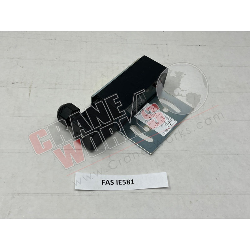 IE581 | NEW LEVELING SENSOR 12V