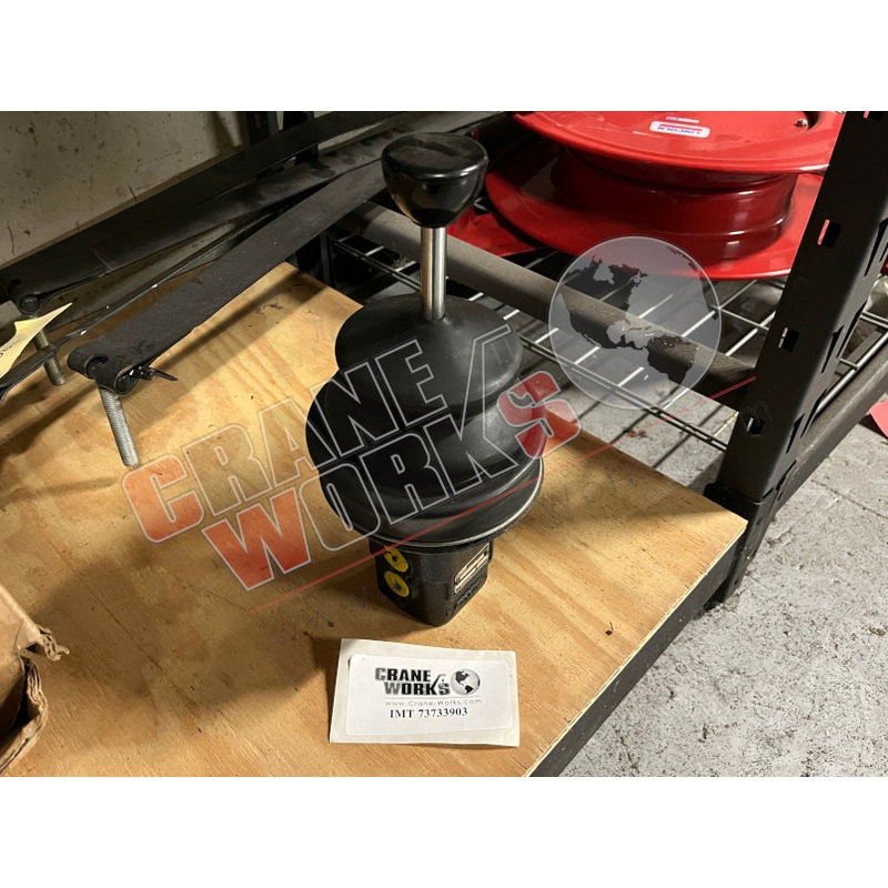 73733903 | NEW JOY STICK|12″ x 5.5″ x 5.5″