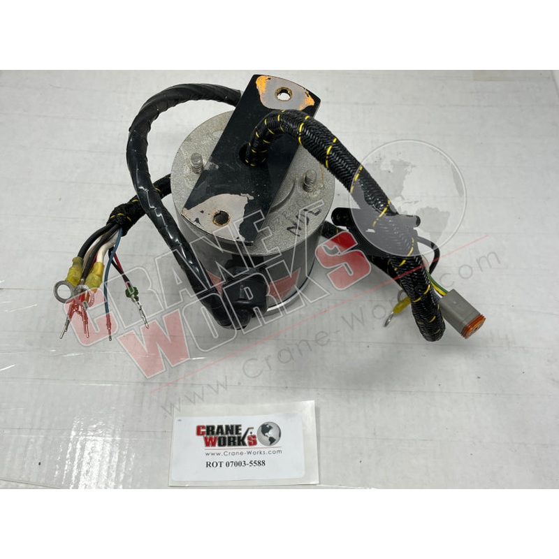 07003-5588 | NEW 30 AMP ELECTRICAL COLLECTOR