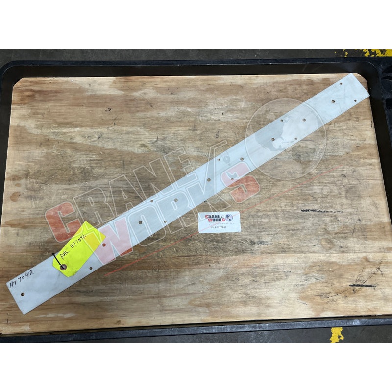 HT7042 | NEW BUSHING|39.25″ x 3.25″ x 0.1″