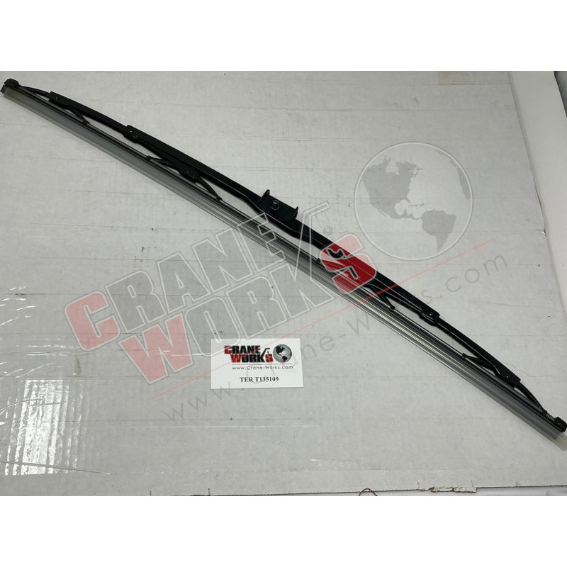T135109 | NEW BLADE, FRONT WIPER