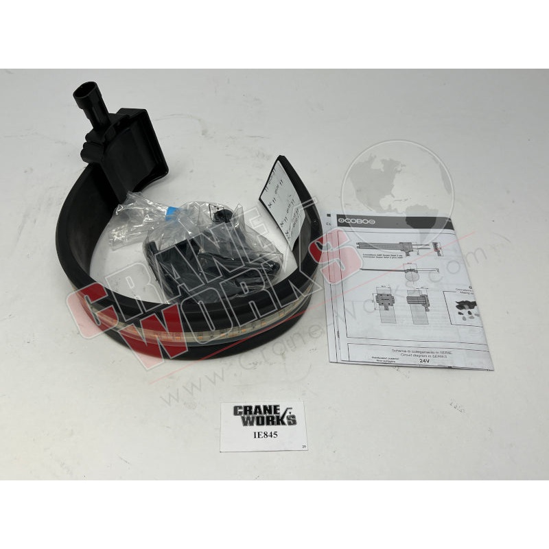 IE845 | New Fassi Outrigger Strobe Lights