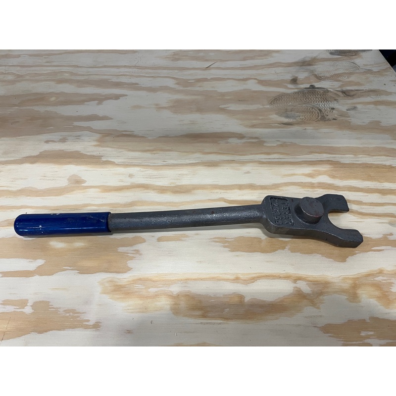T29953TU | New C30 Auger Tooth Puller